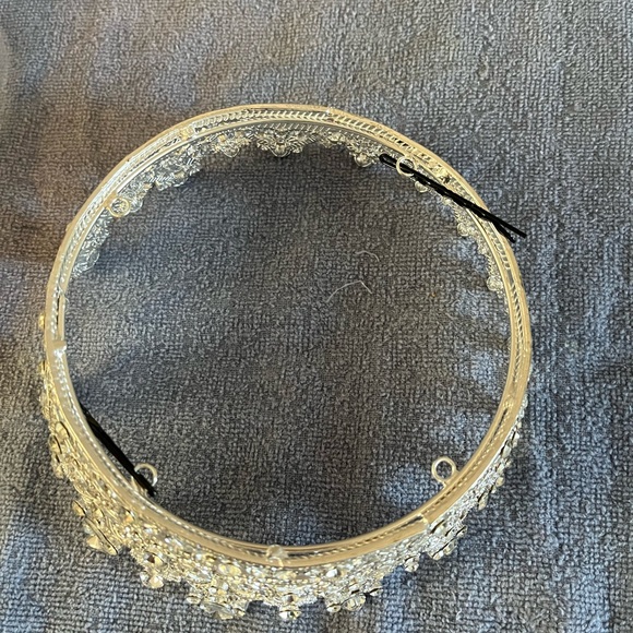 Silver and Rhinestone Crown (5 inches around) - Picture 4 of 5